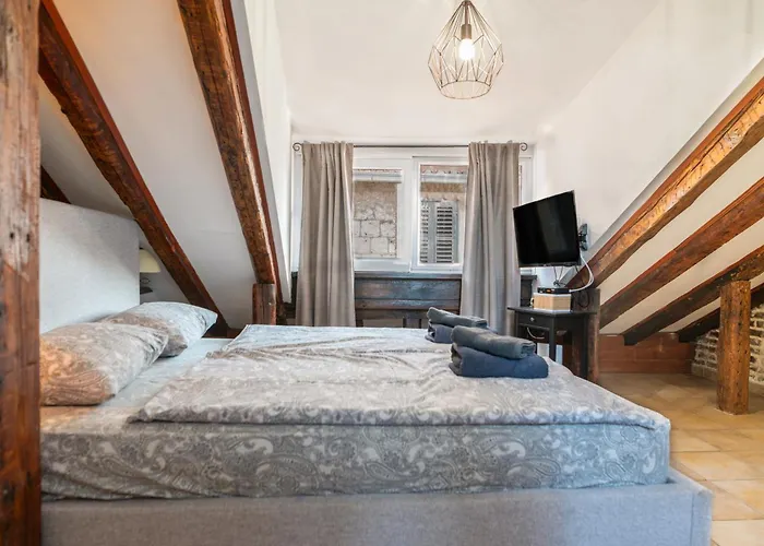 Centrum Topaz Apartmani